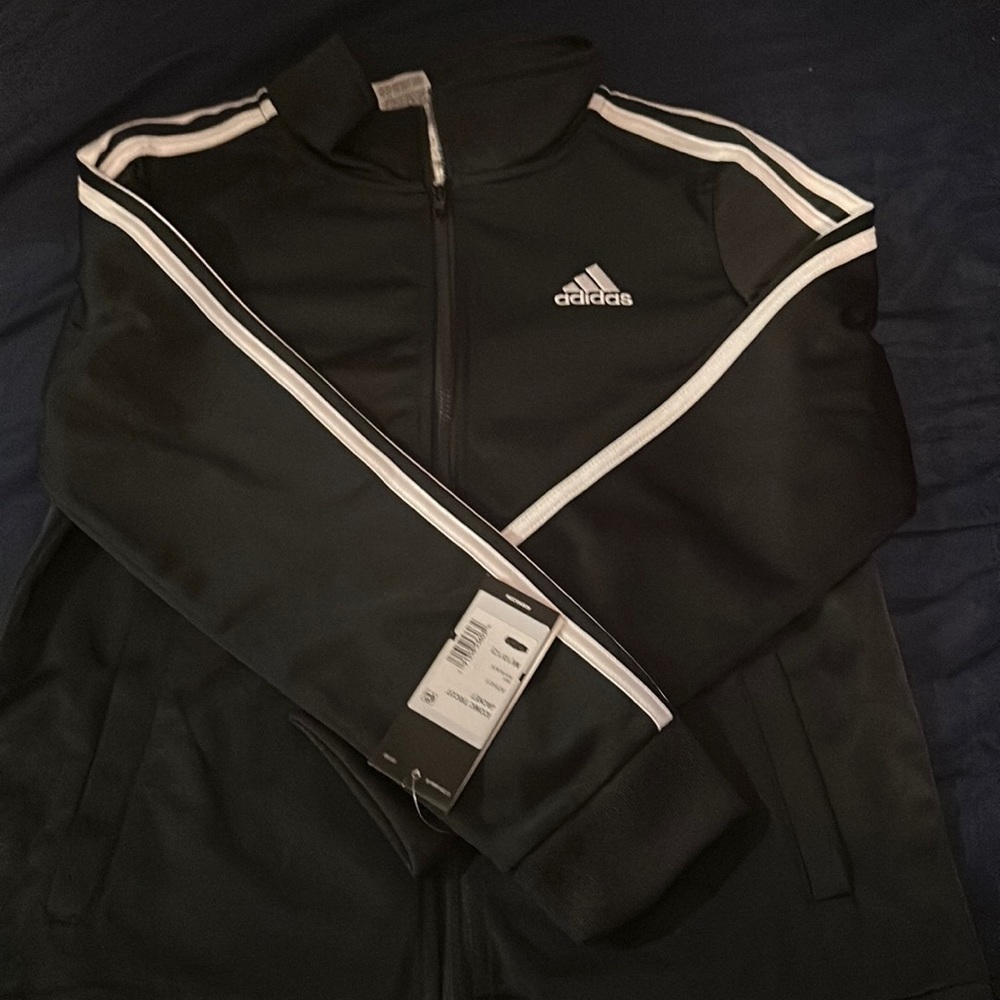 Adidas sweater,size Kids M(10/12),color black